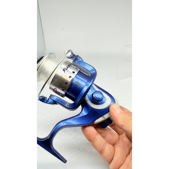 Berkley Fusion 206 Blue Spinning Fishing Reel 2 Ball Bearings - Picture 2 of 10